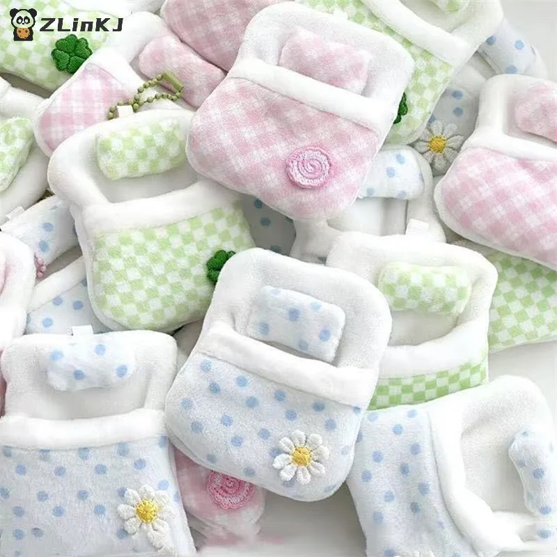 Adorável boneca de pelúcia em  - Bedroom Furniture avaliação e preço