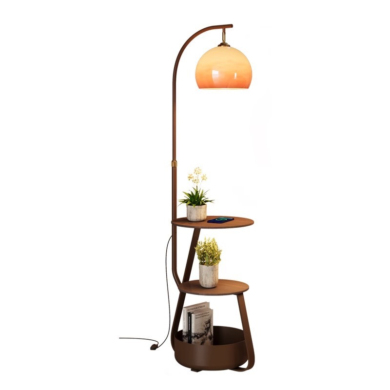 Luminária de chão, mesa de cab - Sofas avaliação e preço