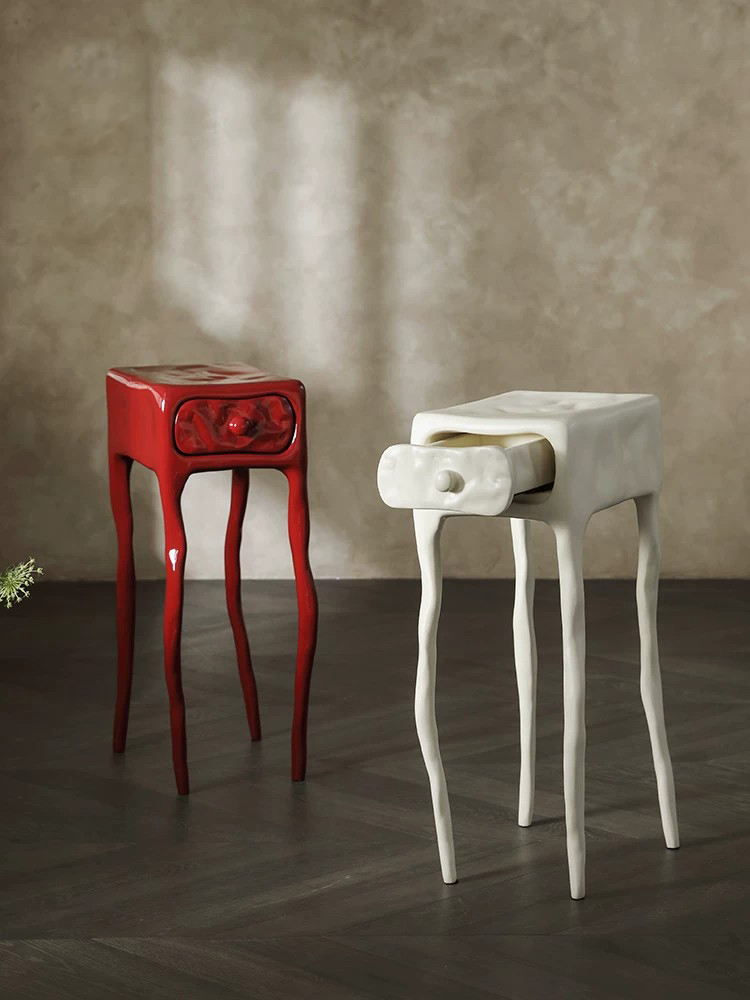 Mesa Lateral de Designer Europ - Tables avaliação e preço
